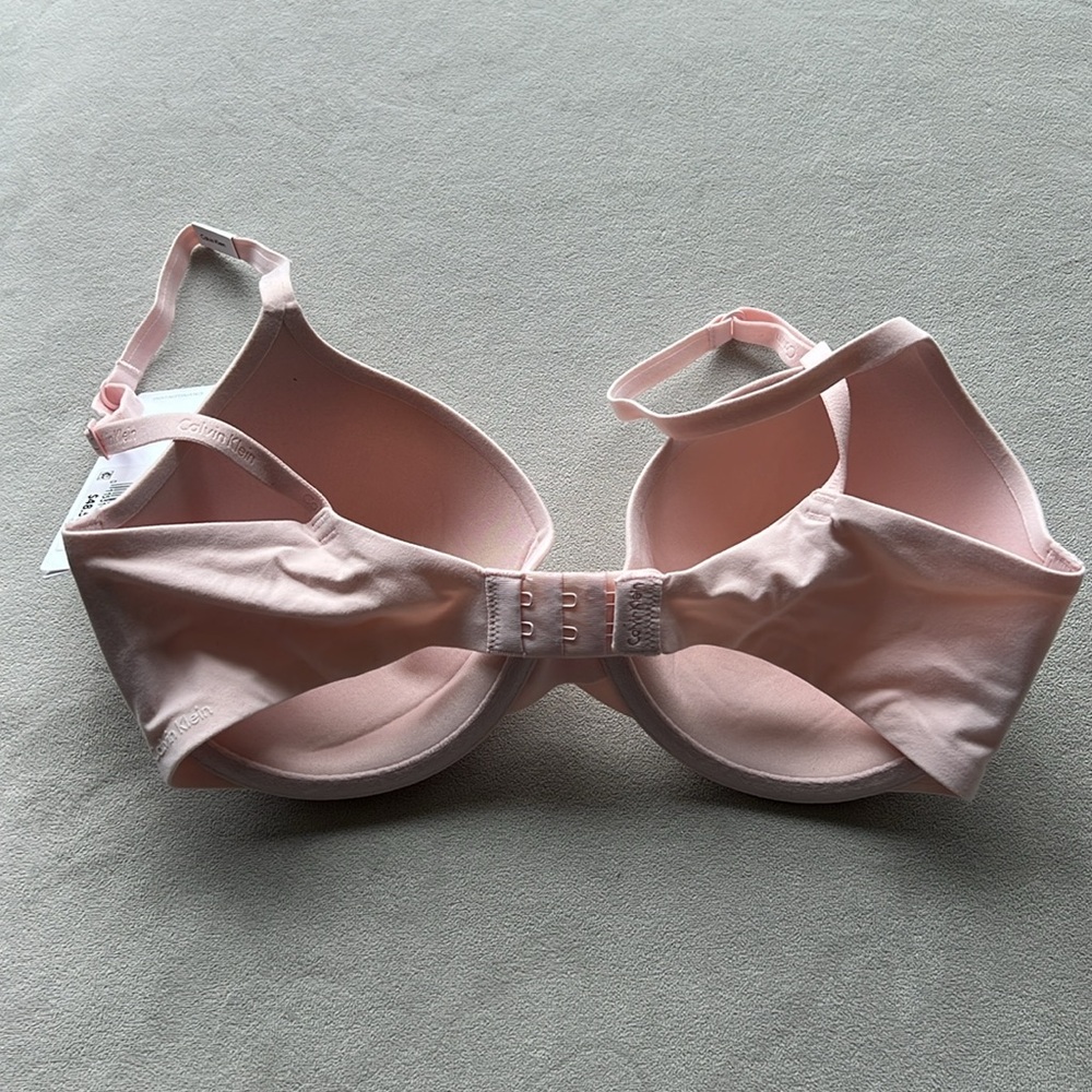 New Calvin Klein Perfectly Fit Lightly Lined Full Coverage T-Shirt Bra Size 30DD - Picture 7 of 8